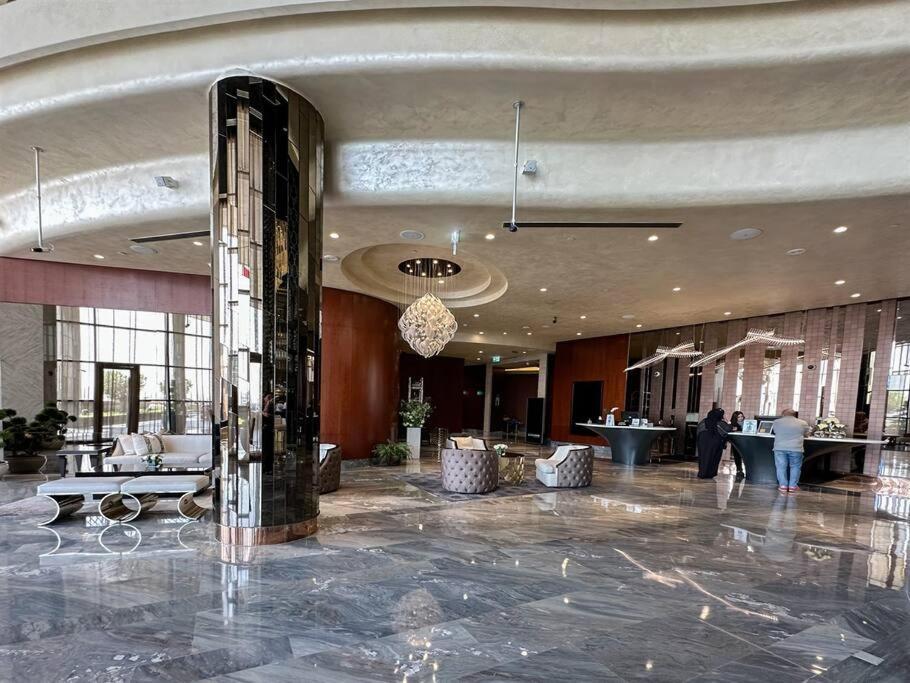 Trophy - Paramount Burj Khalifa View Apartment Dubai