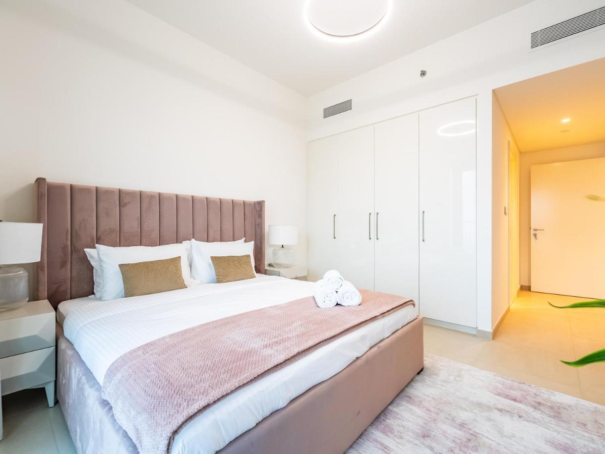 Phenomenal 2br In Downtown Views Ii Apartment *