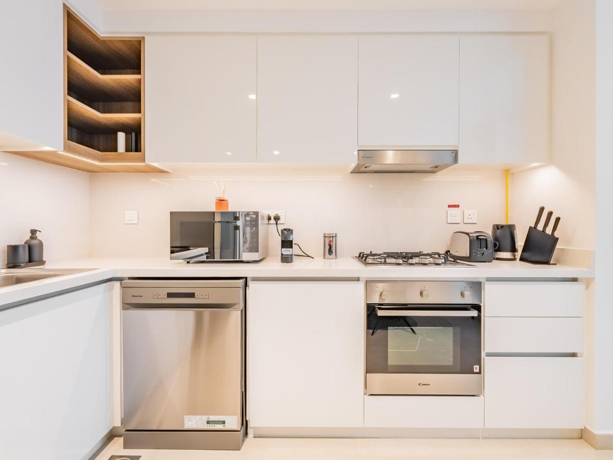 Phenomenal 2br In Downtown Views Ii Dubai