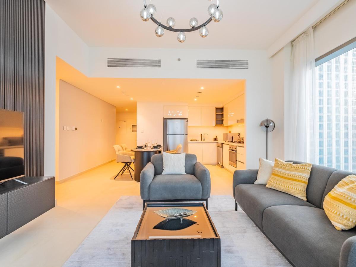 Apartment Phenomenal 2br In Downtown Views Ii Dubai