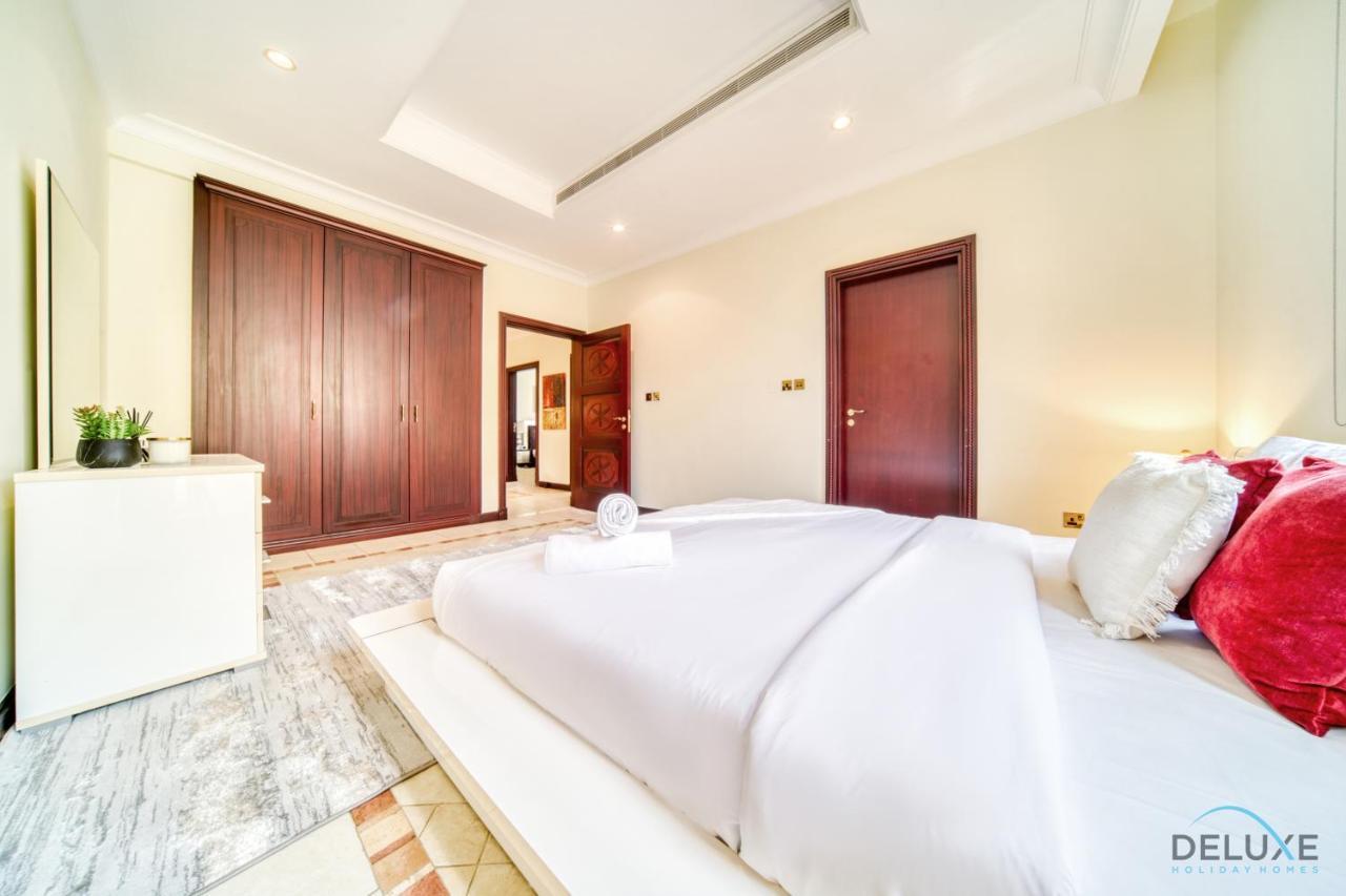 Premier 6br With Assistant's And Private Pool In Frond E Palm Jumeirah By Deluxe Homes *