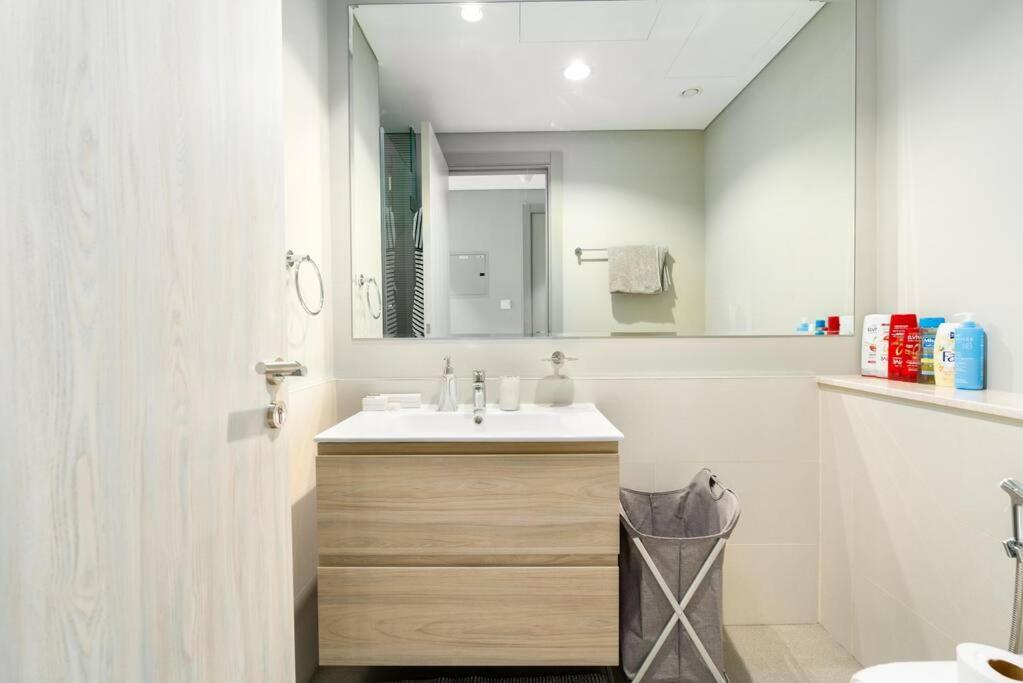1 Bedroom In Zada Tower - Business Bay - Apartment Dubai
