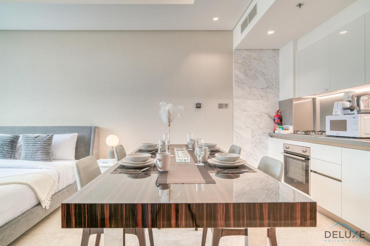 Plush At The Sterling East House Business Bay By Deluxe Homes *