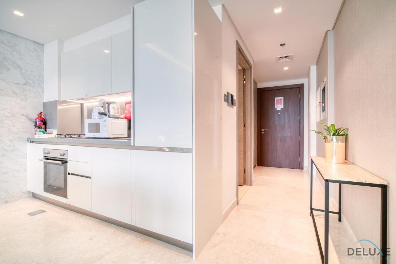 Plush At The Sterling East House Business Bay By Deluxe Homes *