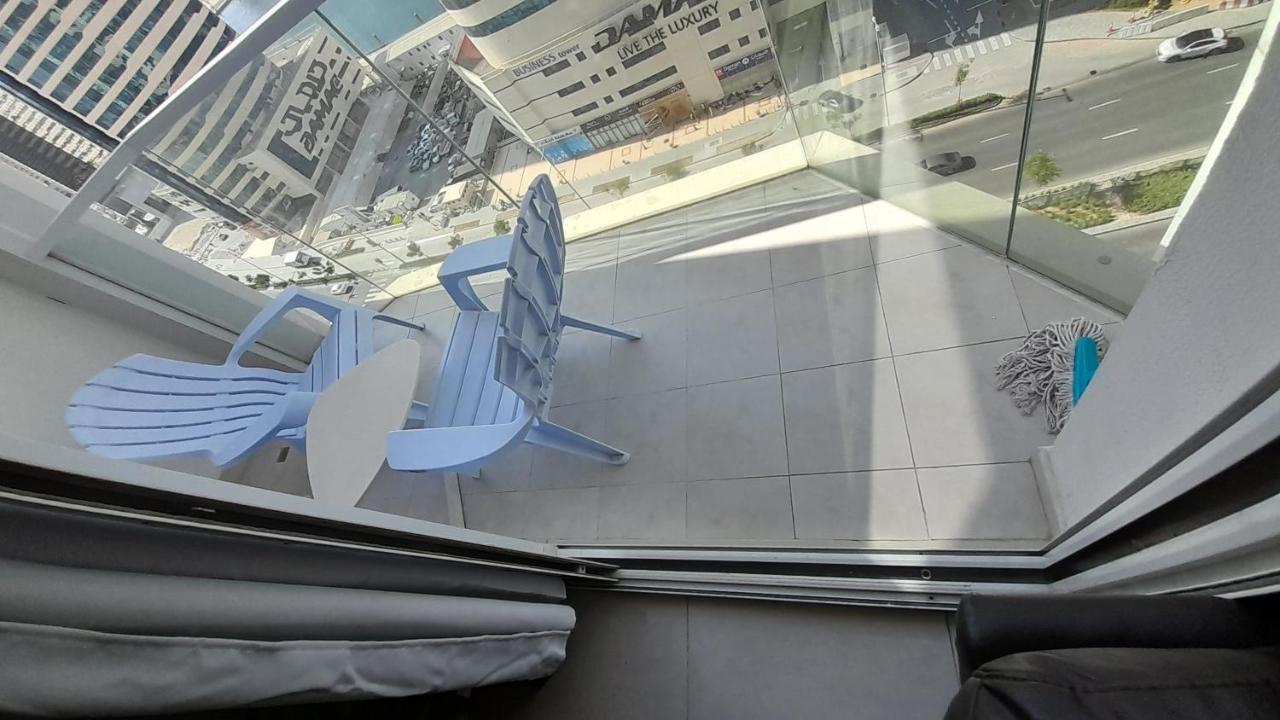 Your 2 Bbay Apartment Dubai