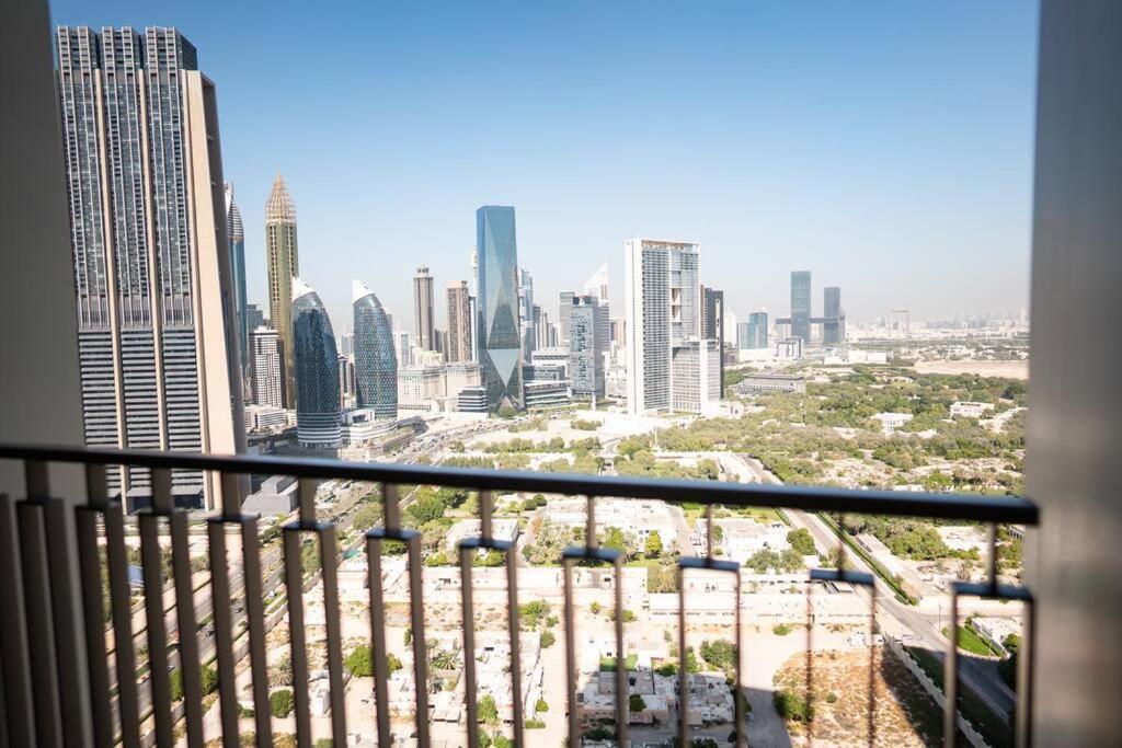 Downtown Views 2br Luxury Pool And Skyline Apartment *