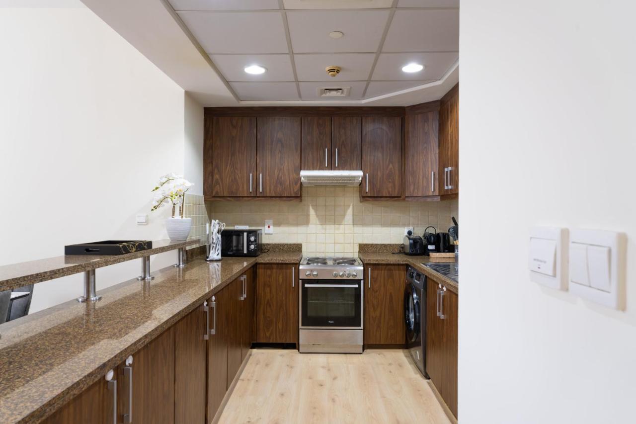 Apartment Aliving-luxury 1br In Executive Tower Business Bay Dubai