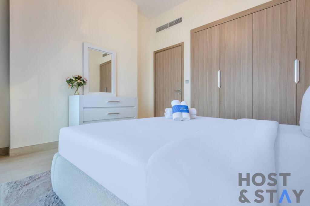 Apartment Cheerful 1br In Azizi Riviera, Mbr Dubai