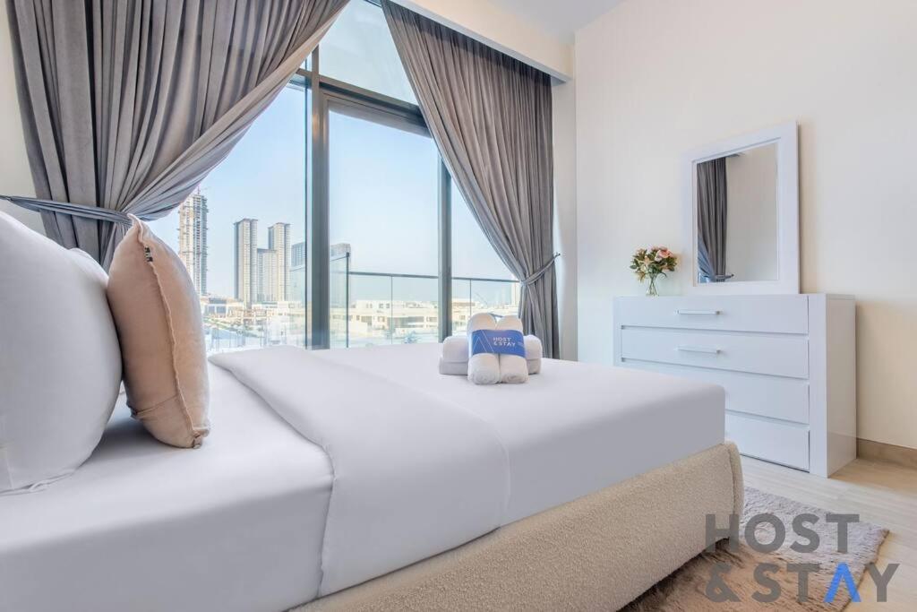 Cheerful 1br In Azizi Riviera, Mbr *