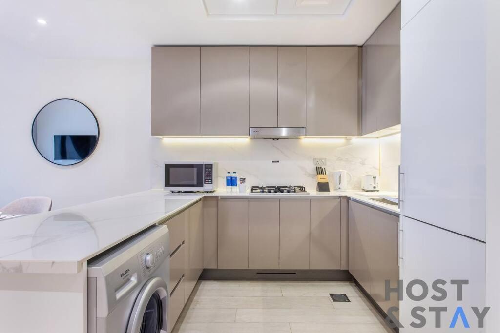Cheerful 1br In Azizi Riviera, Mbr Dubai