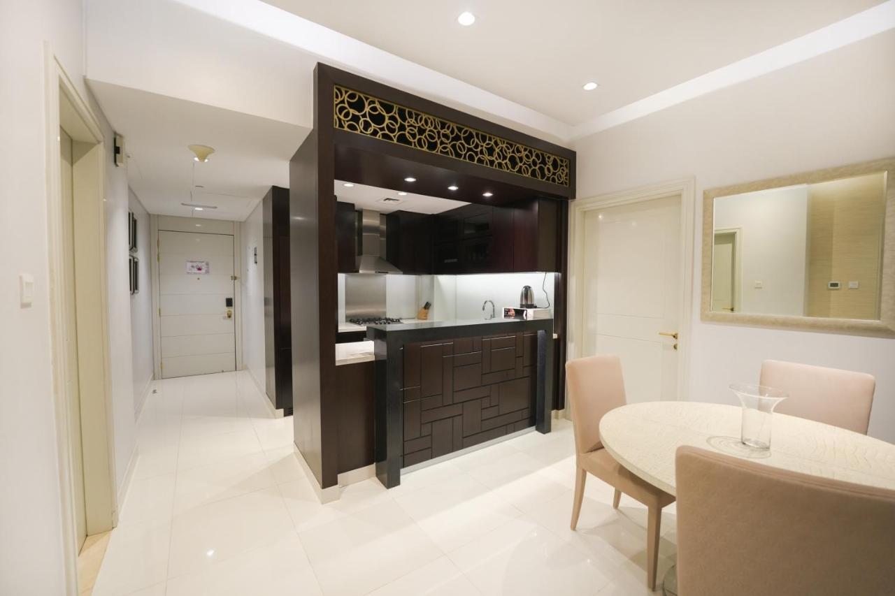 Apartment Mall - Downtown - Near Burj Khalifa - High Floor Dubai