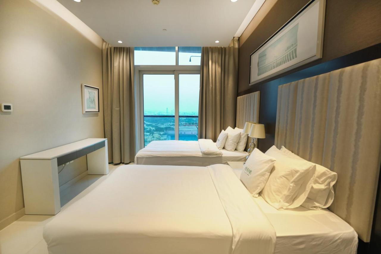 Mall - Downtown - Near Burj Khalifa - High Floor Apartment Dubai