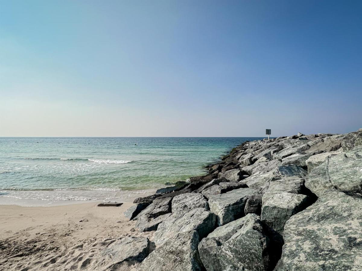 Trophy - Mykonos-inspired La Mer Dubai