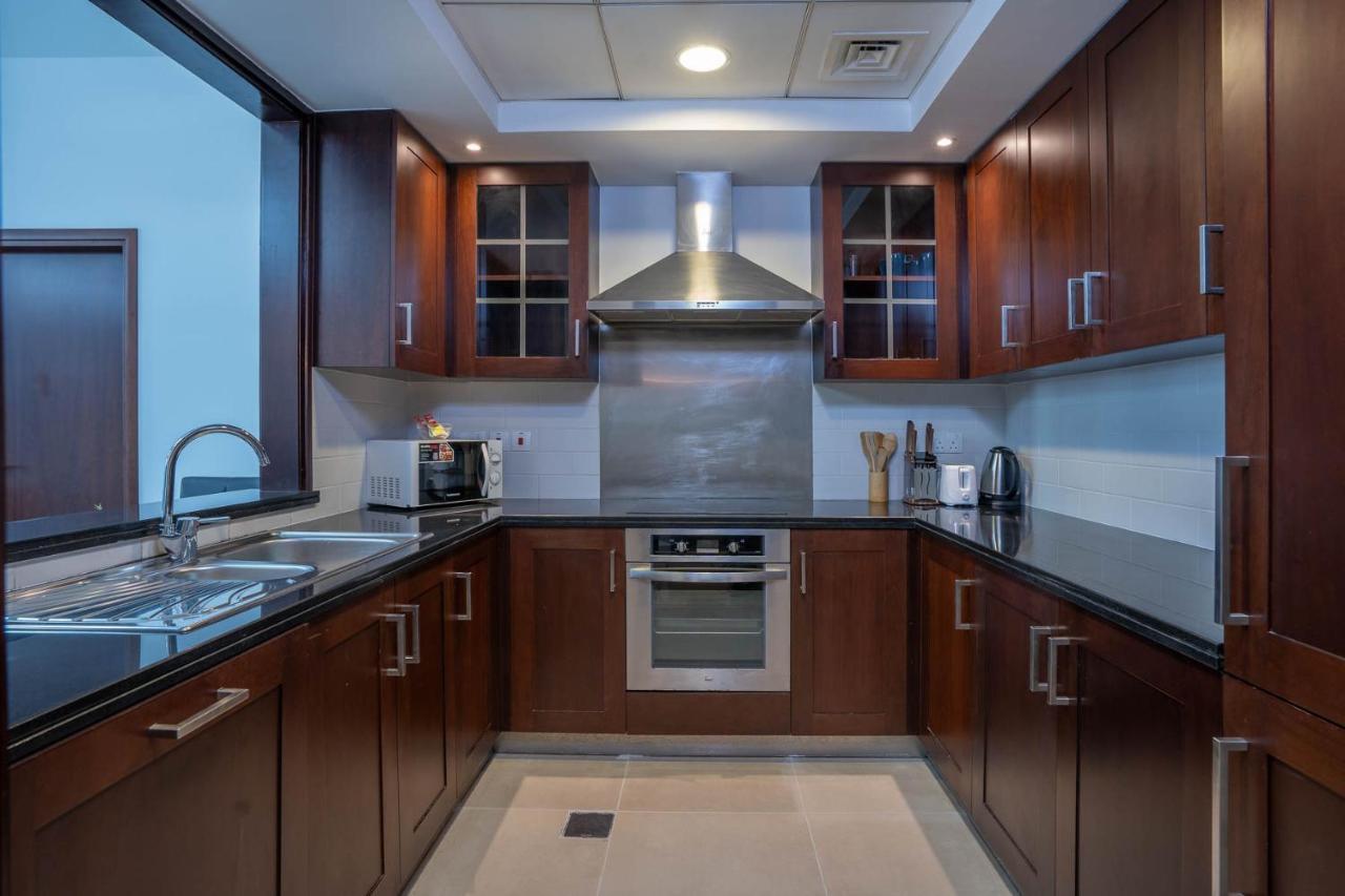 Modern Spacious 1bed Heart Of Downtown * Dubai