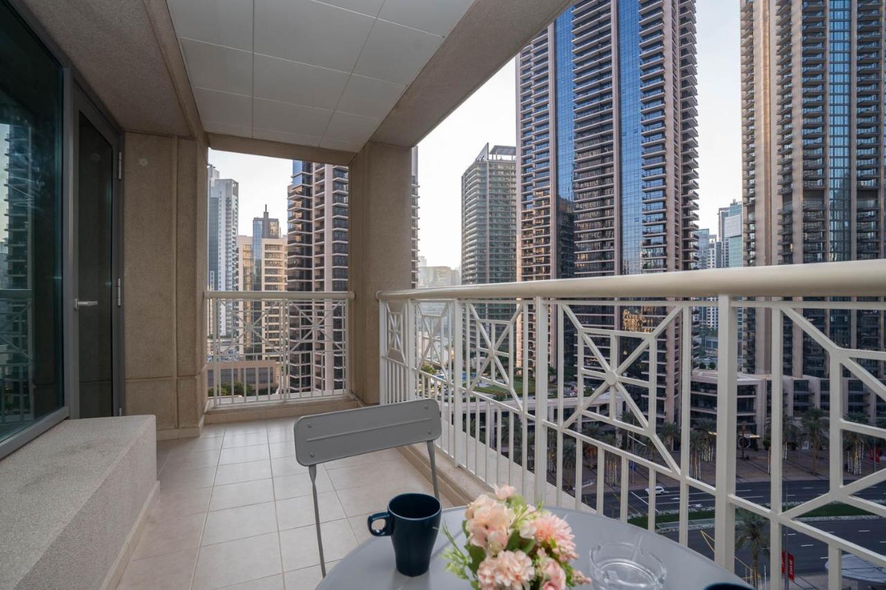 Modern Spacious 1bed Heart Of Downtown Apartment *