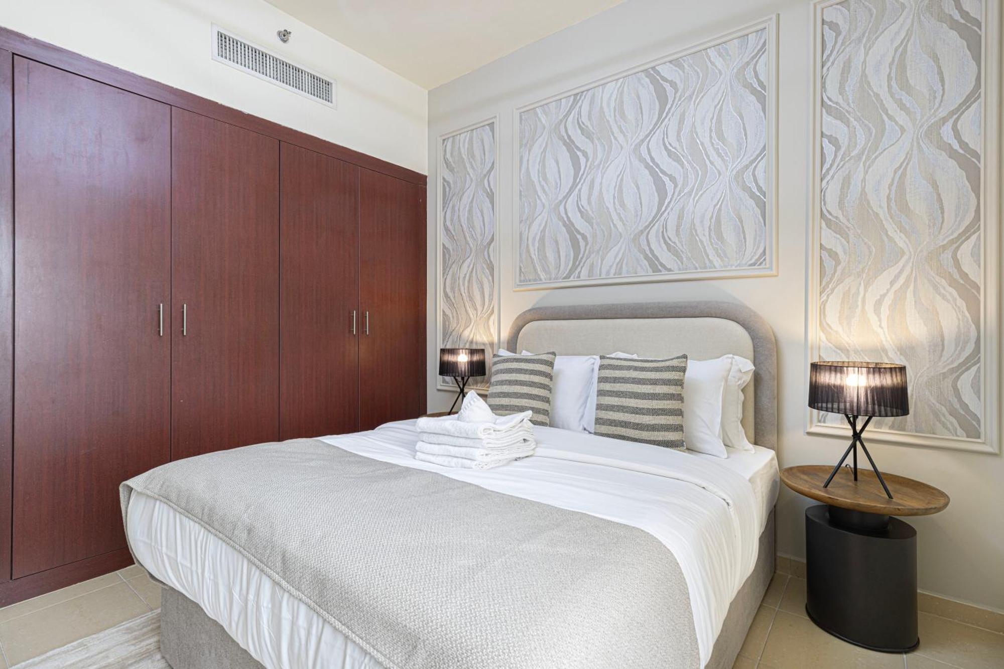 Luxury Eye View Living - Access I Marina Walk Apartment Dubai