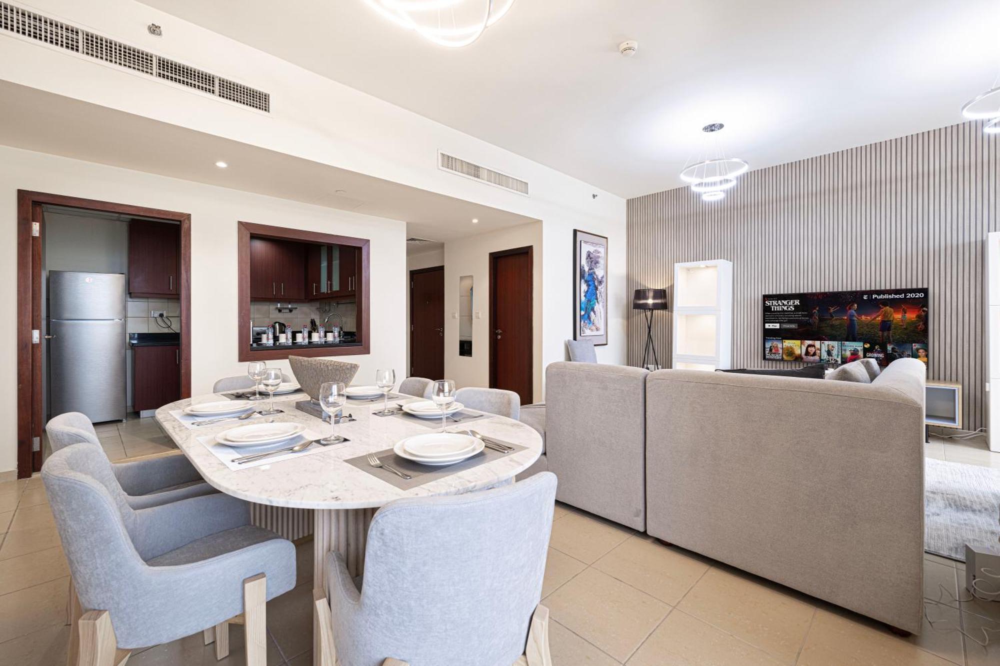 Luxury Eye View Living - Access I Marina Walk Apartment