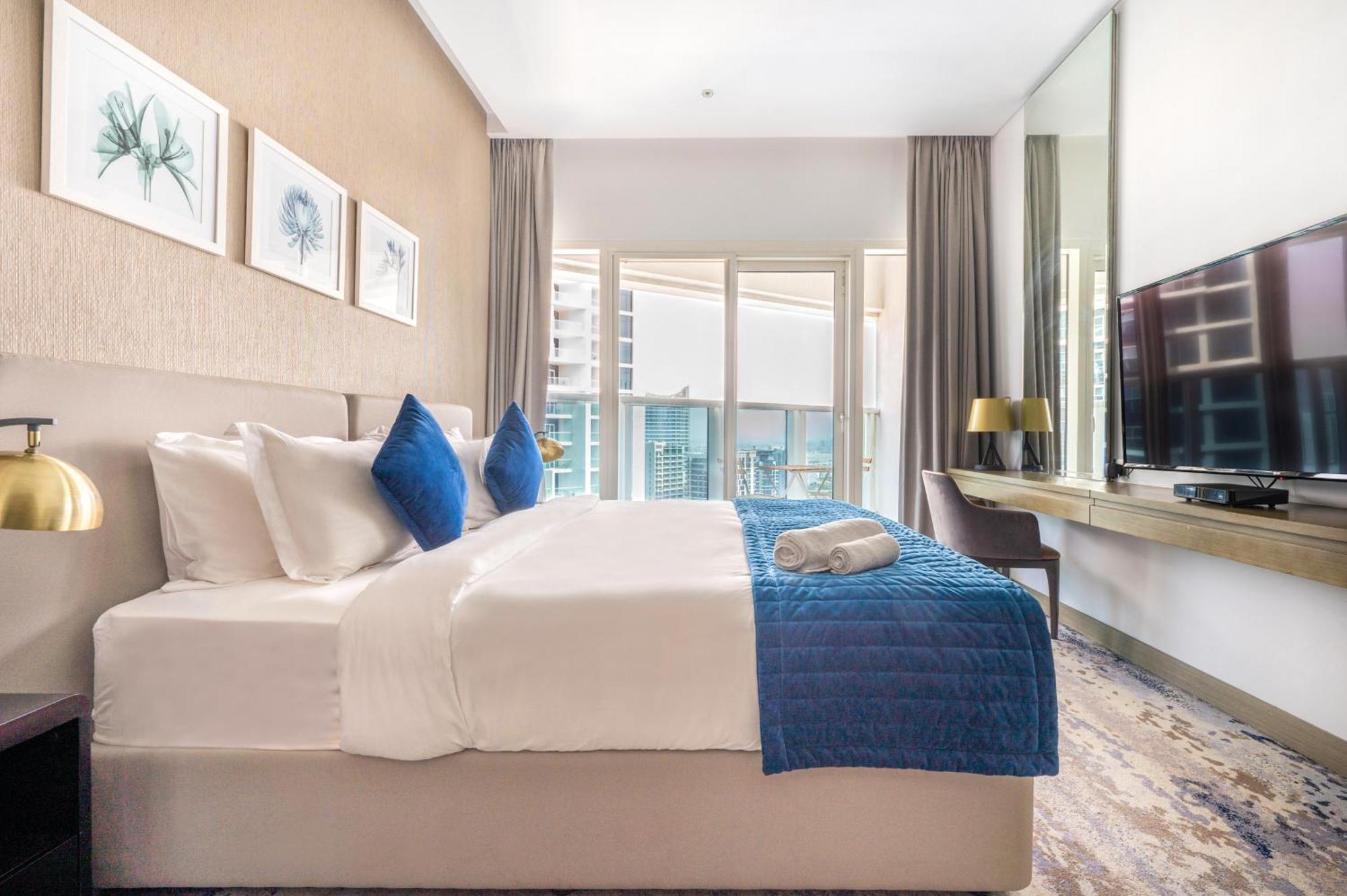 In Damac Maison Prive Businessbay - Canal View Apartment Dubai