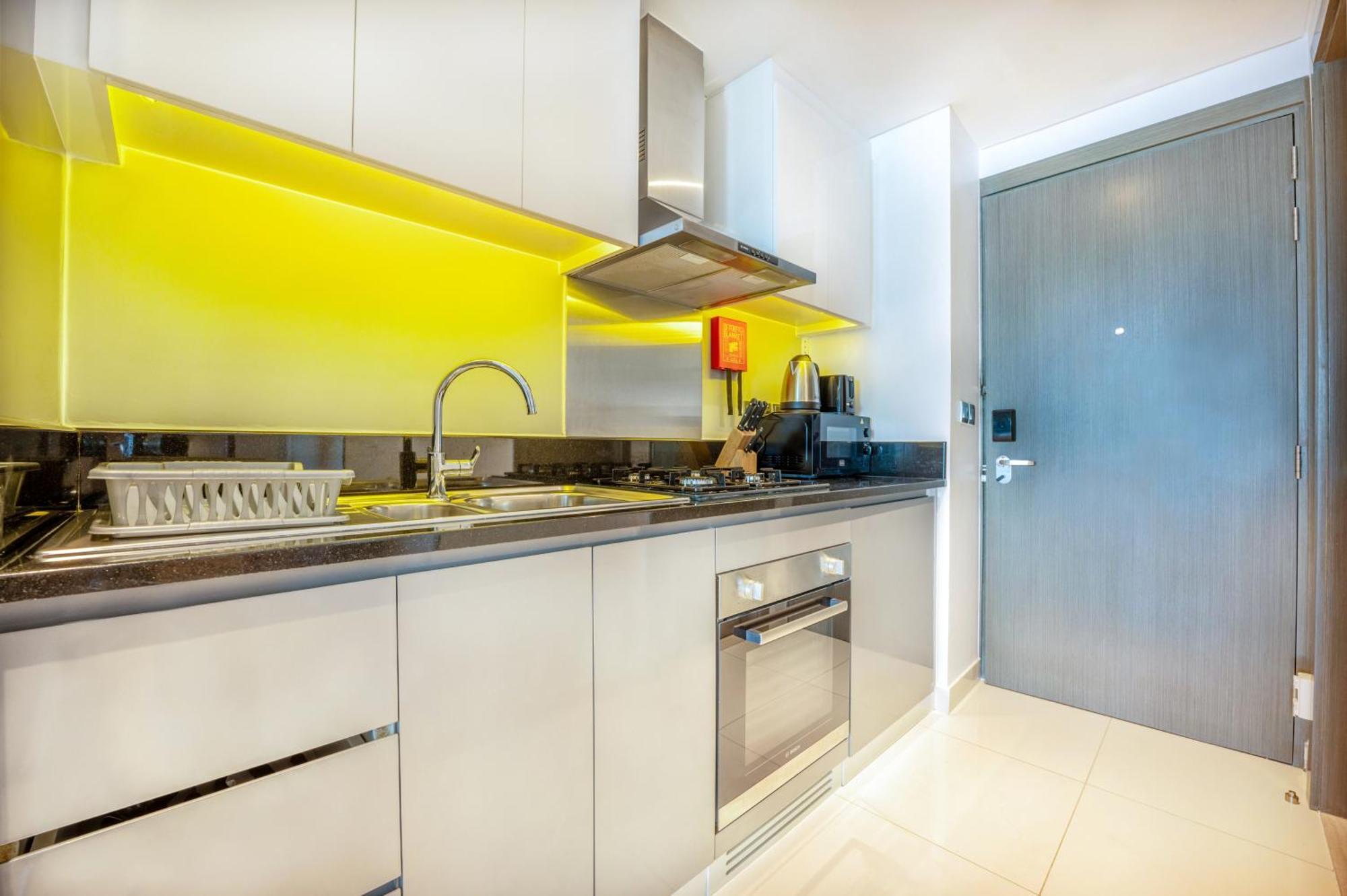 In Damac Maison Prive Businessbay - Canal View Apartment