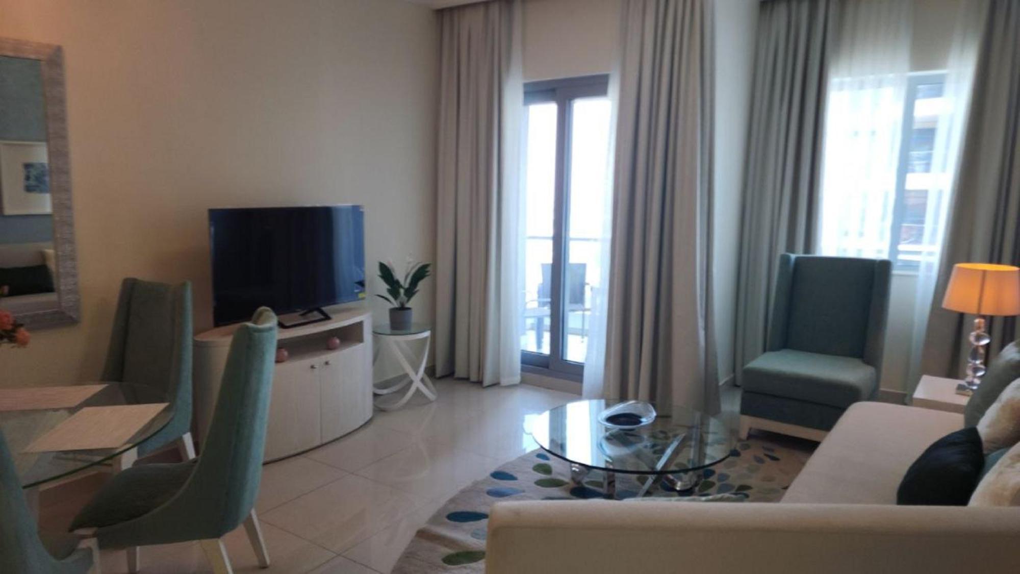 Apartment Damac Maison Mall Street By Golden Casa Dubai