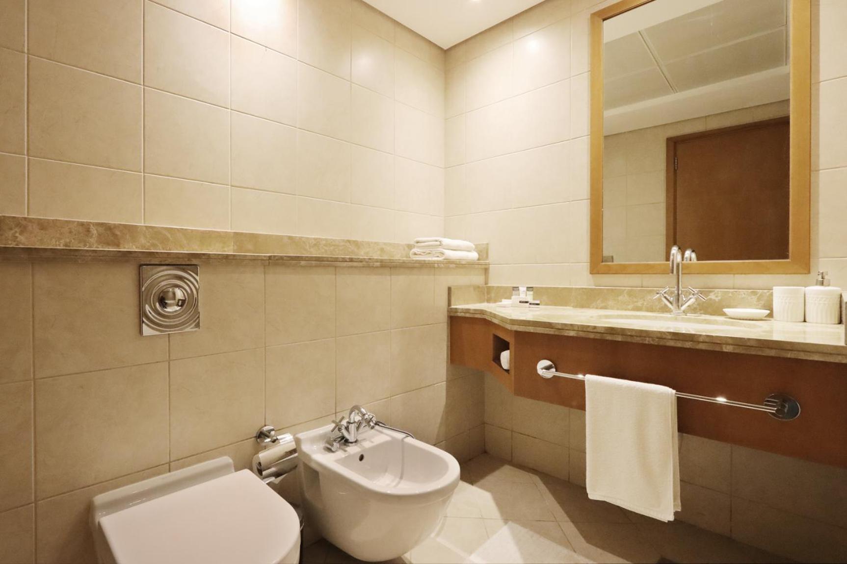 Heart Of Jbr - Al Fattan Marine Tower 3 Bedroom En-suite Maid With Sea View Dubai