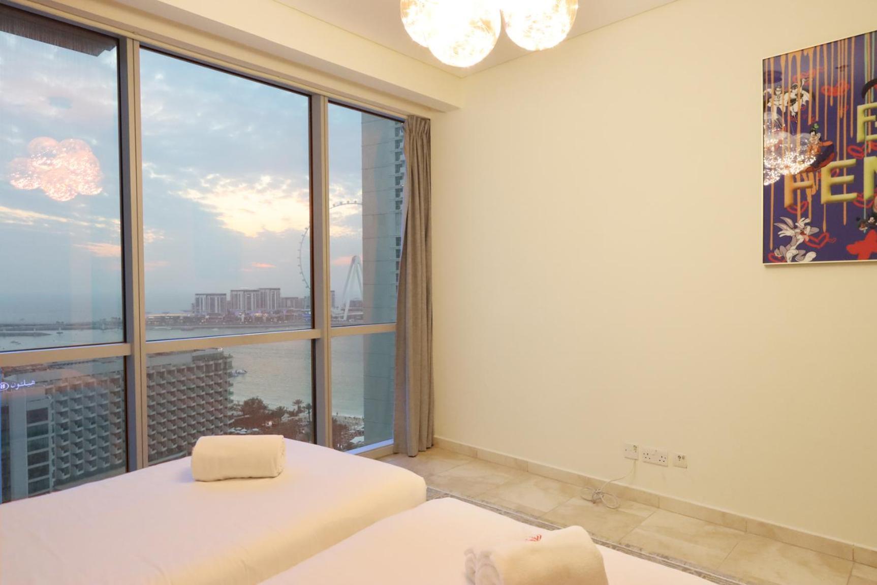Heart Of Jbr - Al Fattan Marine Tower 3 Bedroom En-suite Maid With Sea View Apartment *