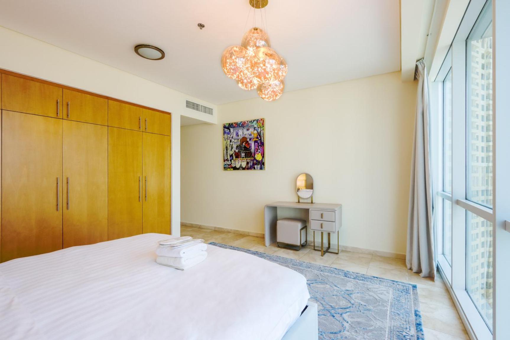 Heart Of Jbr - Al Fattan Marine Tower 3 Bedroom En-suite Maid With Sea View Apartment *