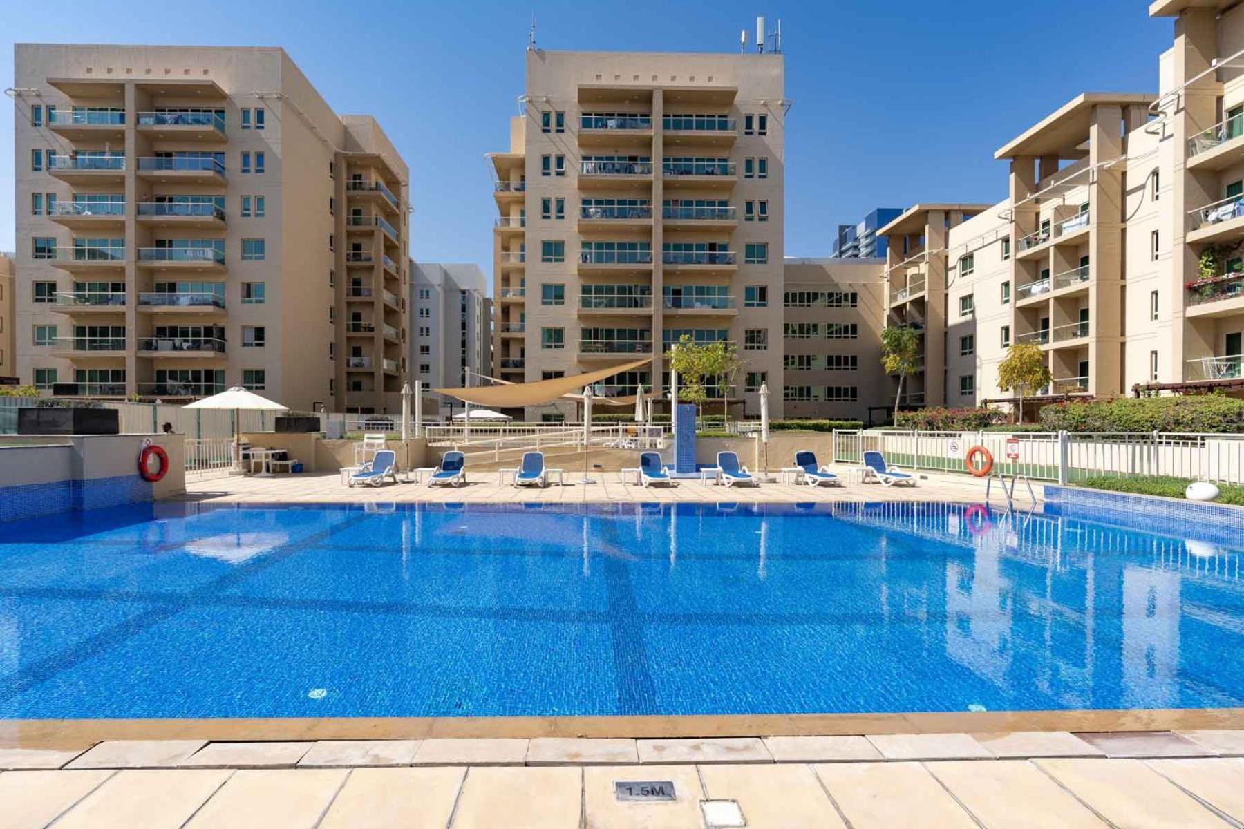 Modern - Spacious 1 Bed - Business Traveler Apartment Dubai