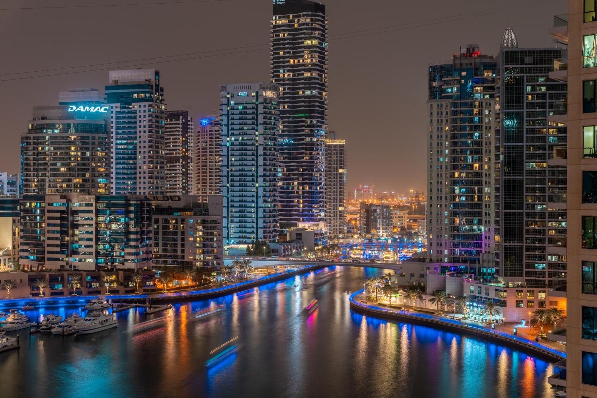 Summer Deal- Best Marina Views- Spacious & Premium 1Bdr Apartment - 3Mn Walk To Tram, Jbr & Beach (Adults Only) *