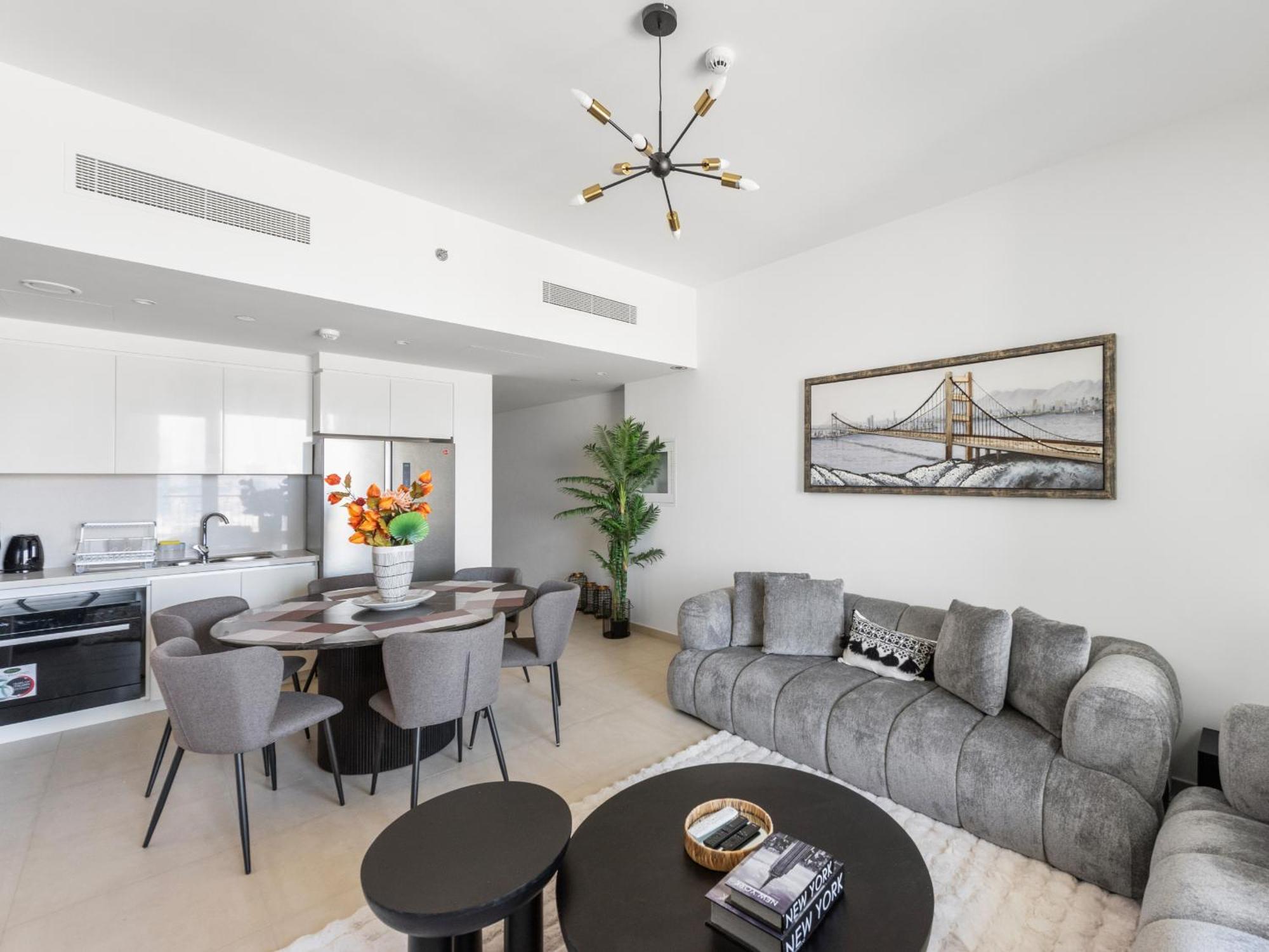 Contemporary 2bdr With Downtown Views-28 Apartment *