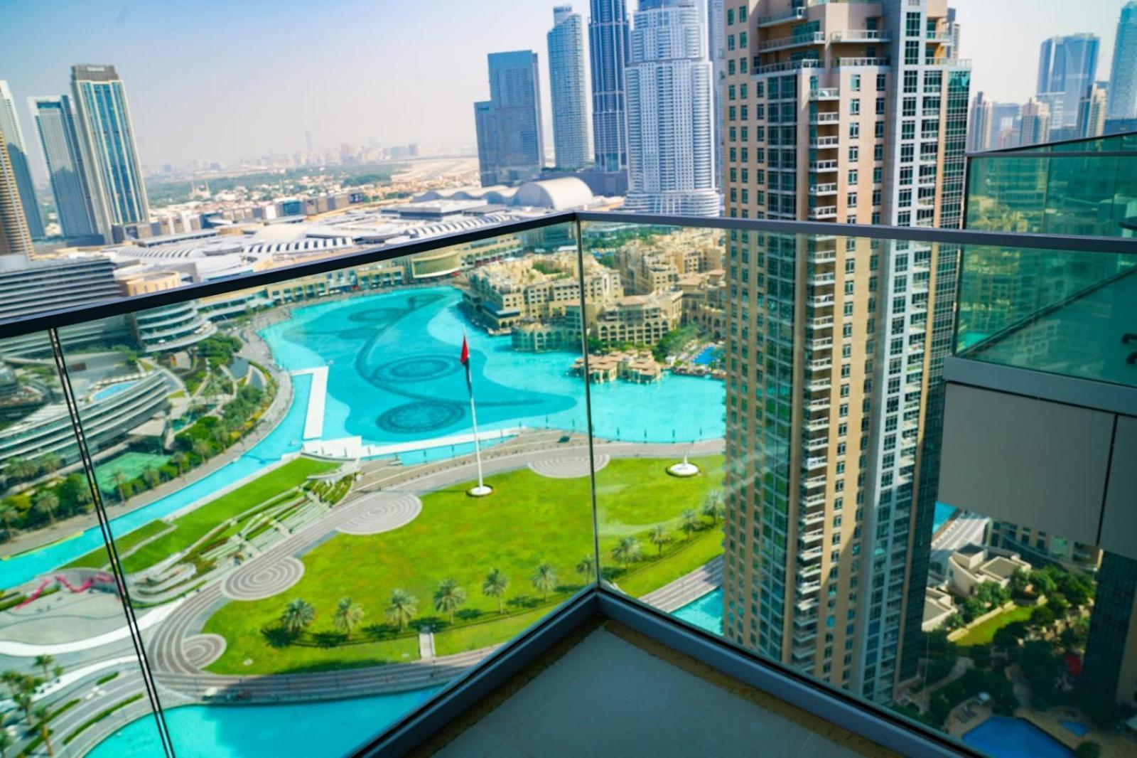 Magnificent 3br With Incredible Burj & Fountain View Dubai