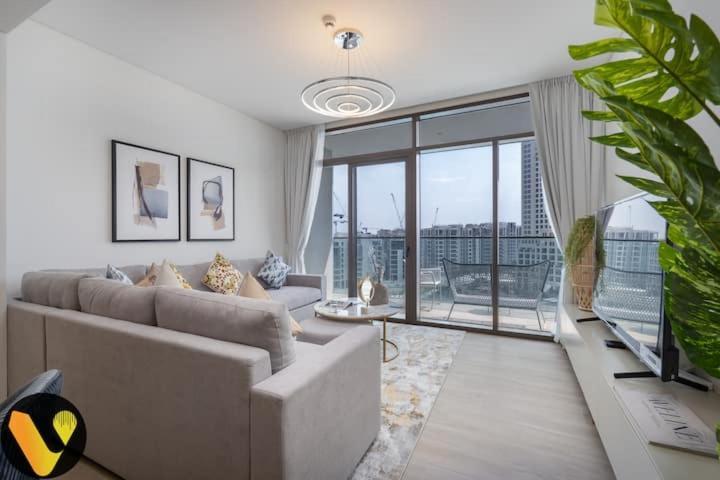 Apartment Vogue Palace Residences, Creek Harbour