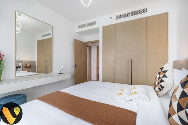 Vogue Palace Residences, Creek Harbour Apartment *