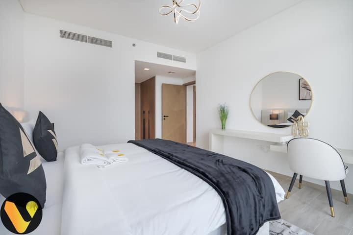 Vogue Palace Residences, Creek Harbour * Dubai
