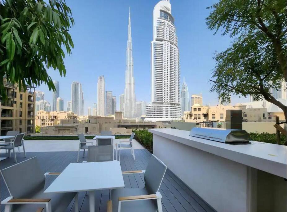 *views Of Burj Khalifa Fountain* *
