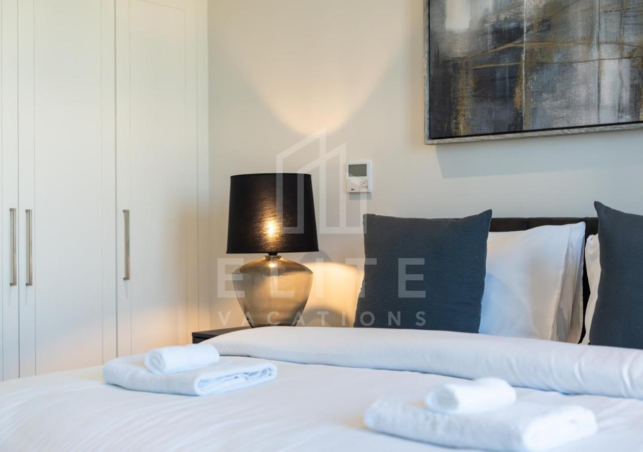 Luxury 4br Next To J1 With Burj Views * Dubai