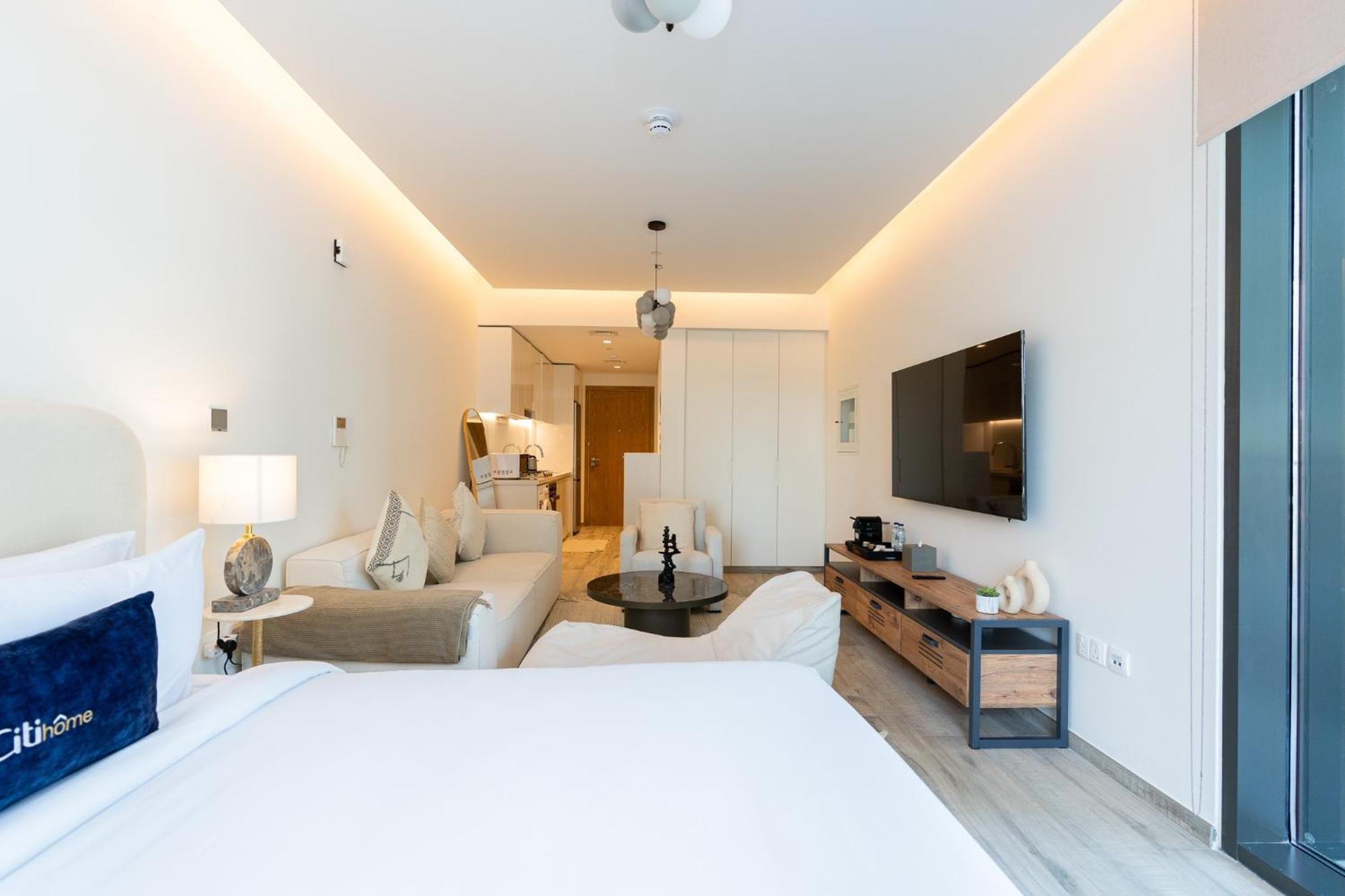 Citihome - Living As Its Near Burj Khalifa Apartment