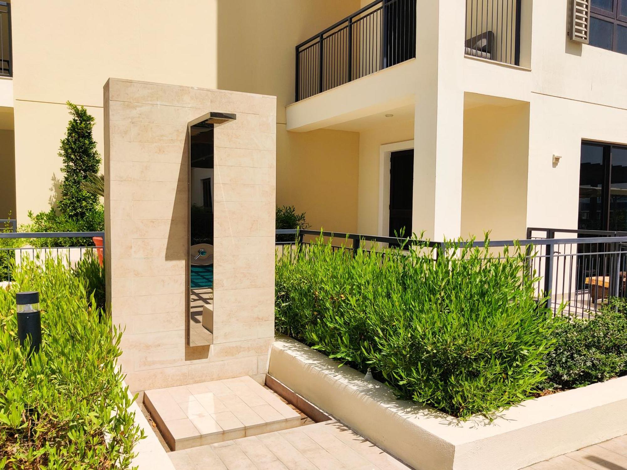 Apartment Higuests - Spacious 1br 3mins Walk To The *