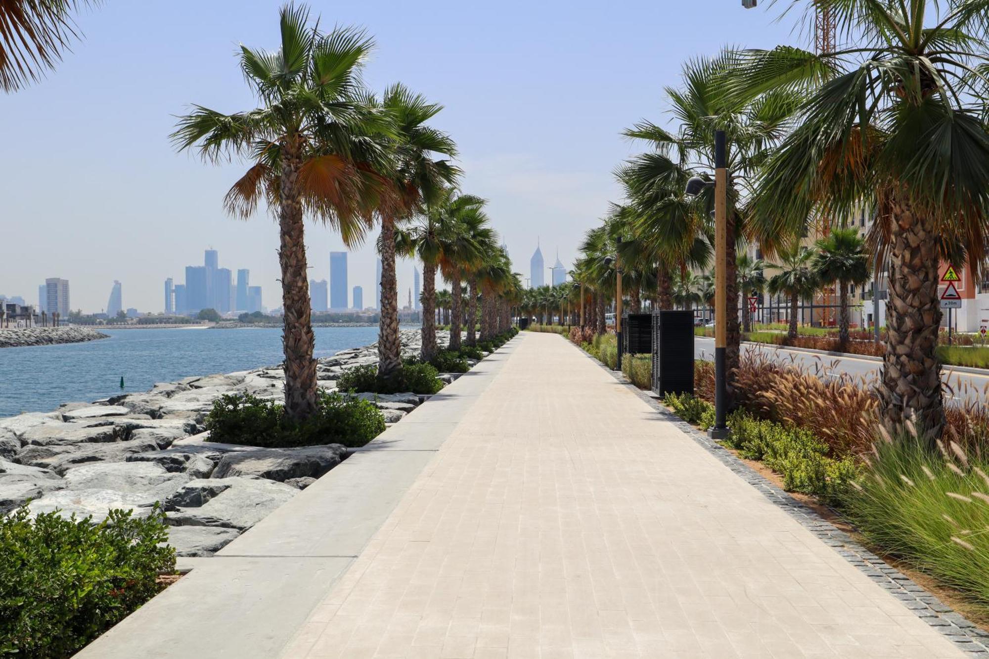 Higuests - Spacious 1br 3mins Walk To The Apartment Dubai