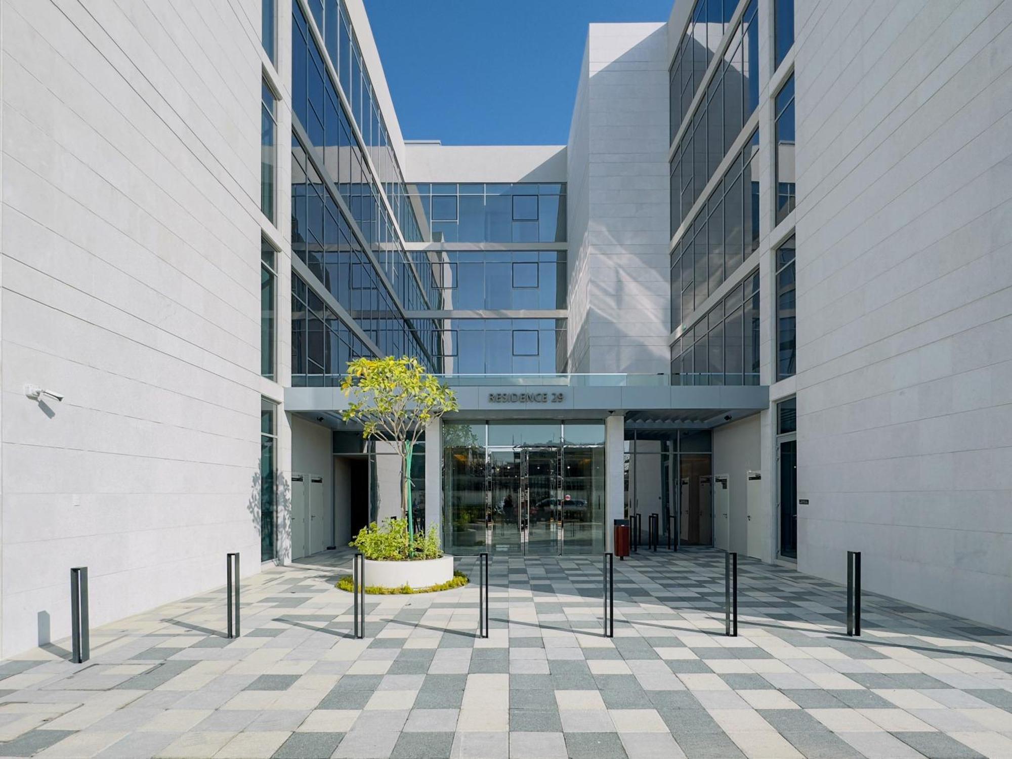 Dar Alsalam - Modern Comforts In District One 29 * Dubai