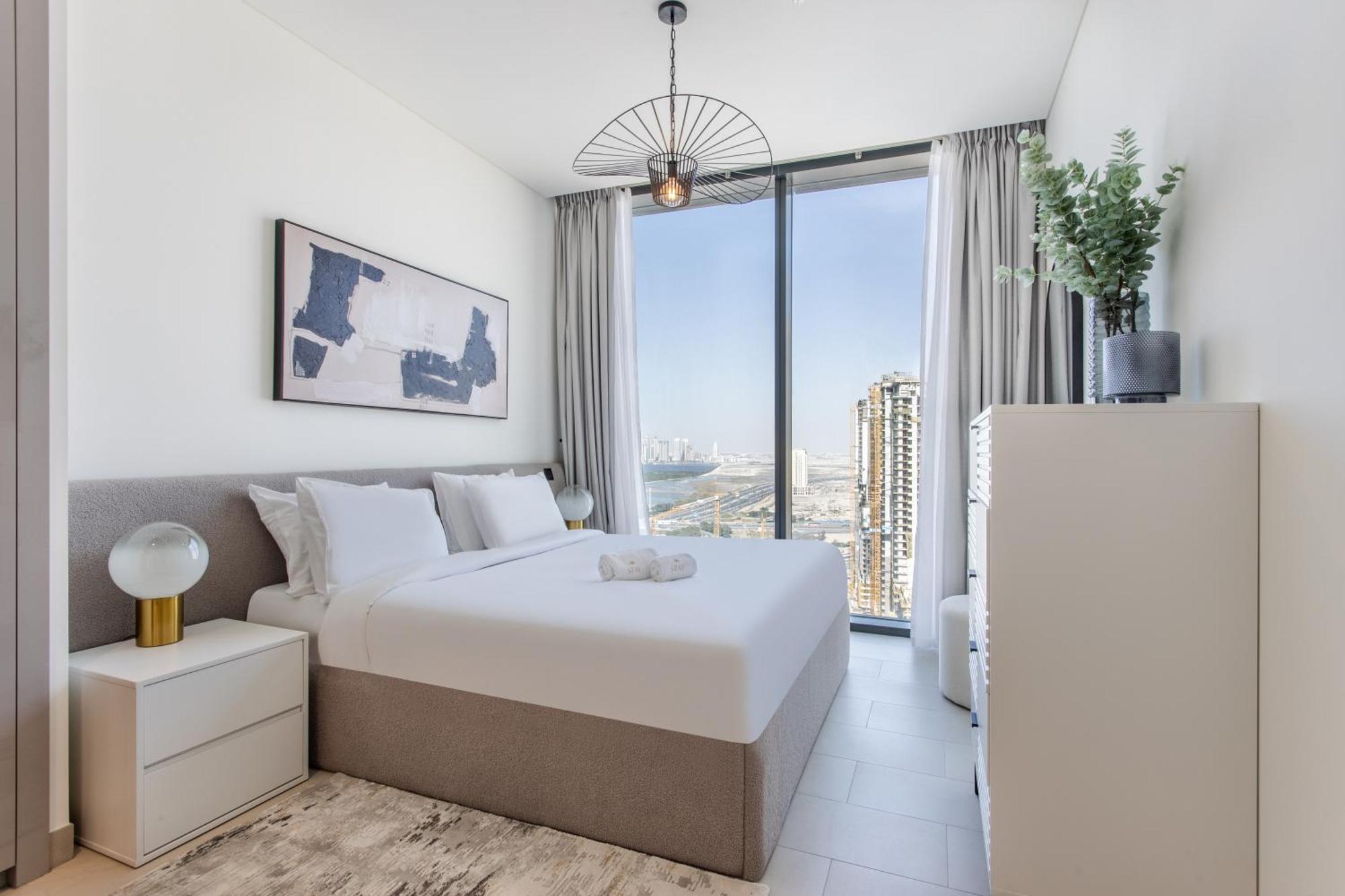 By Latinem Luxury 2br W3104 Near Burj Khalifa