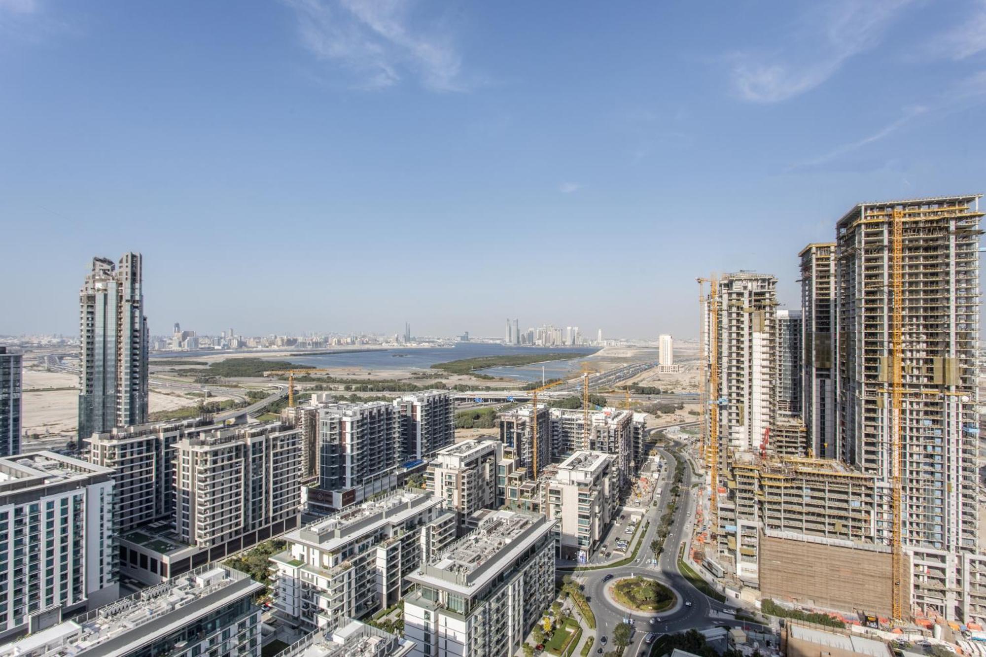 By Latinem Luxury 2br W3104 Near Burj Khalifa Apartment