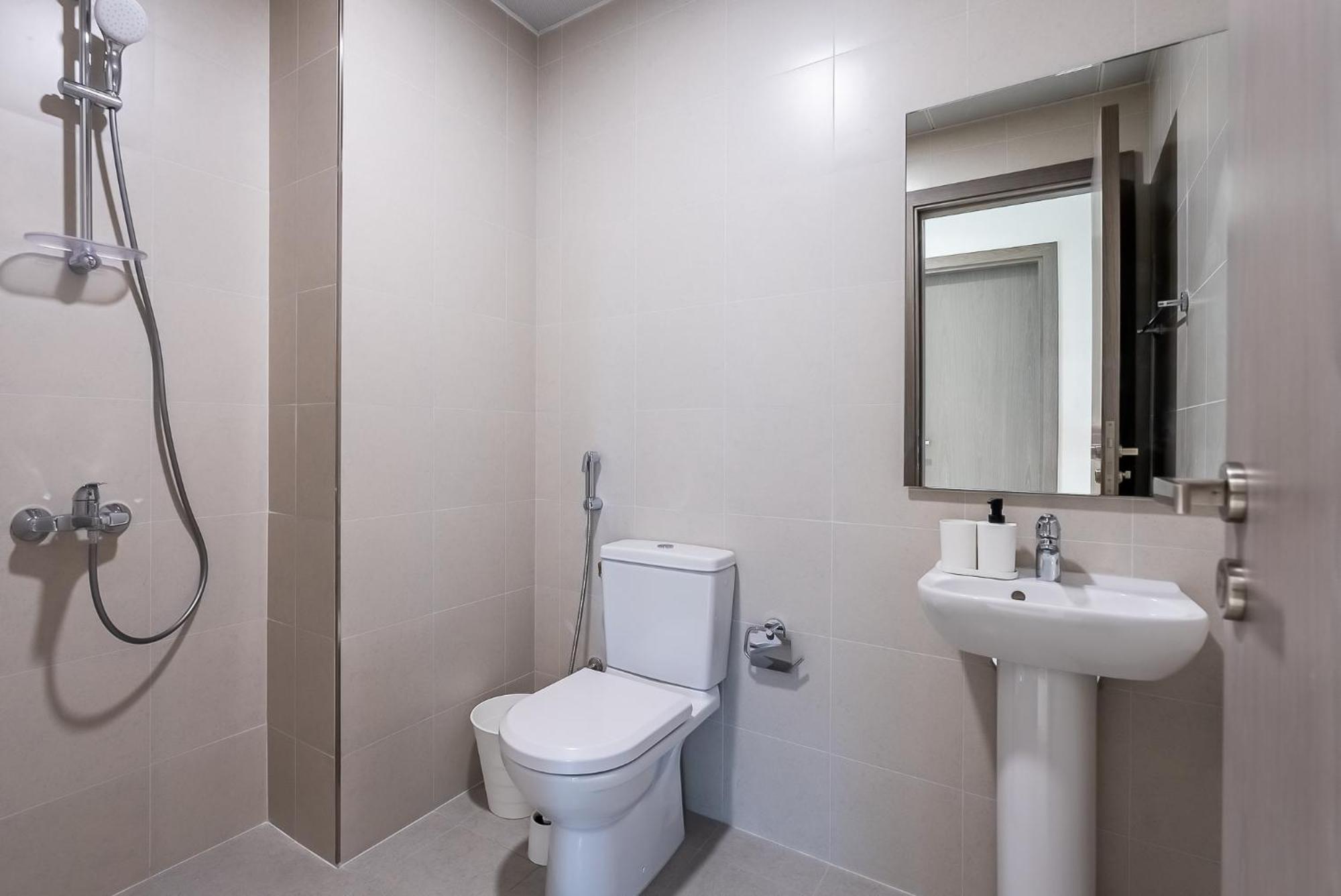 Apartment 3bdr With Maid I District One I Lagoons View