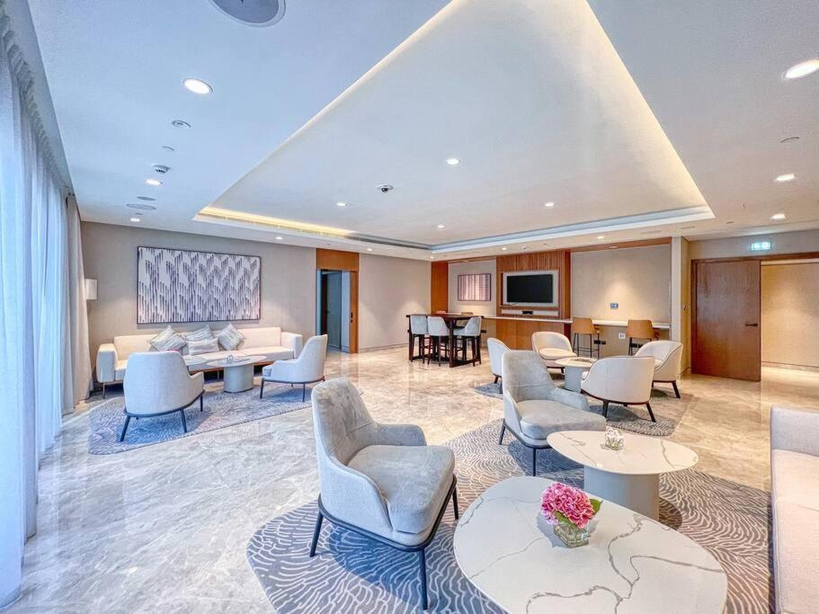 Burj Khalifa Views Stylish 2Br Near Dubai Mall And Metro * Dubai