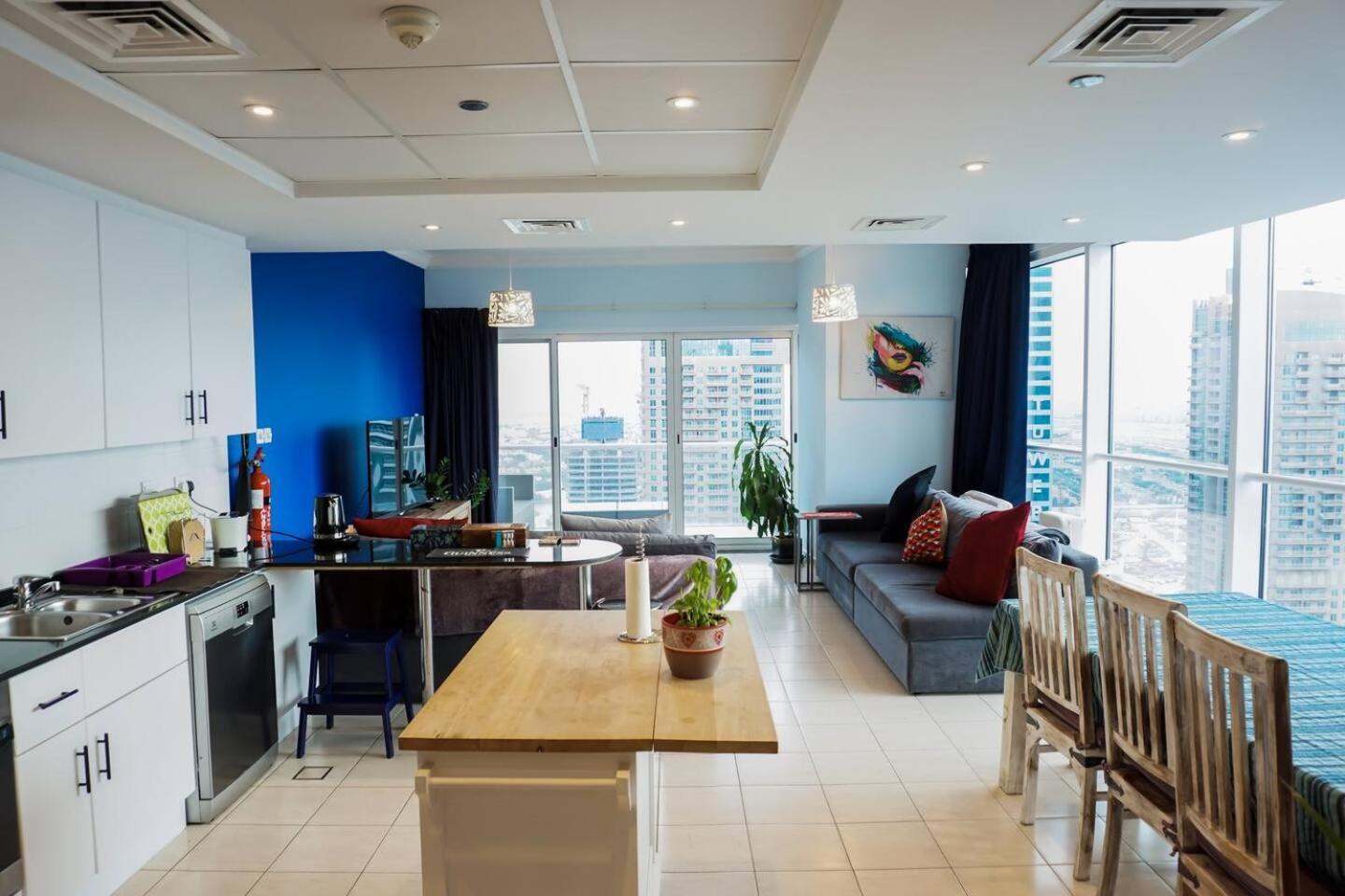 Spacious Jlt High Floor 1Bed Wstunning Views * Dubai