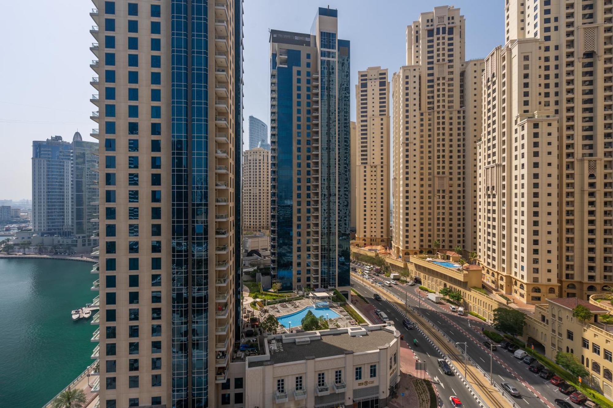 Summer Deal- Best Marina Views- Spacious & Premium 1Bdr Apartment - 3Mn Walk To Tram, Jbr & Beach (Adults Only)