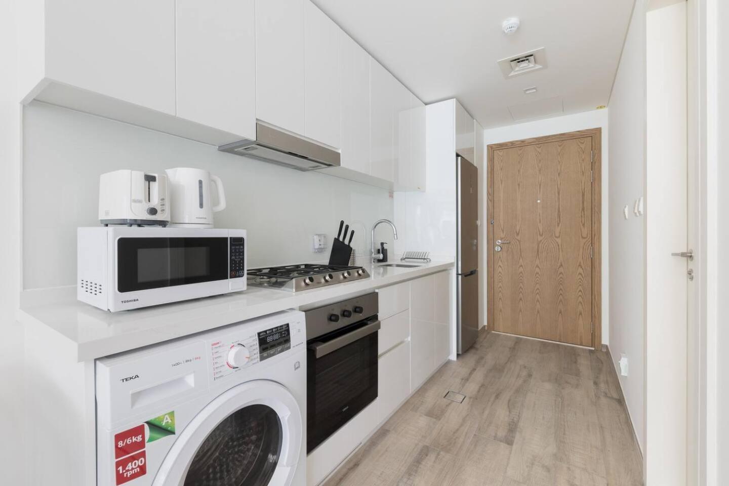 Ahad Residences Studio- 15mins Walk To Mall