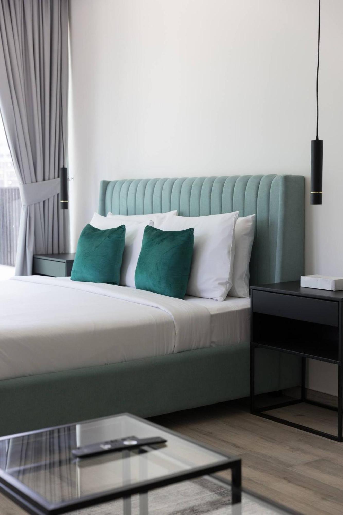 Ahad Residences Studio- 15mins Walk To Mall
