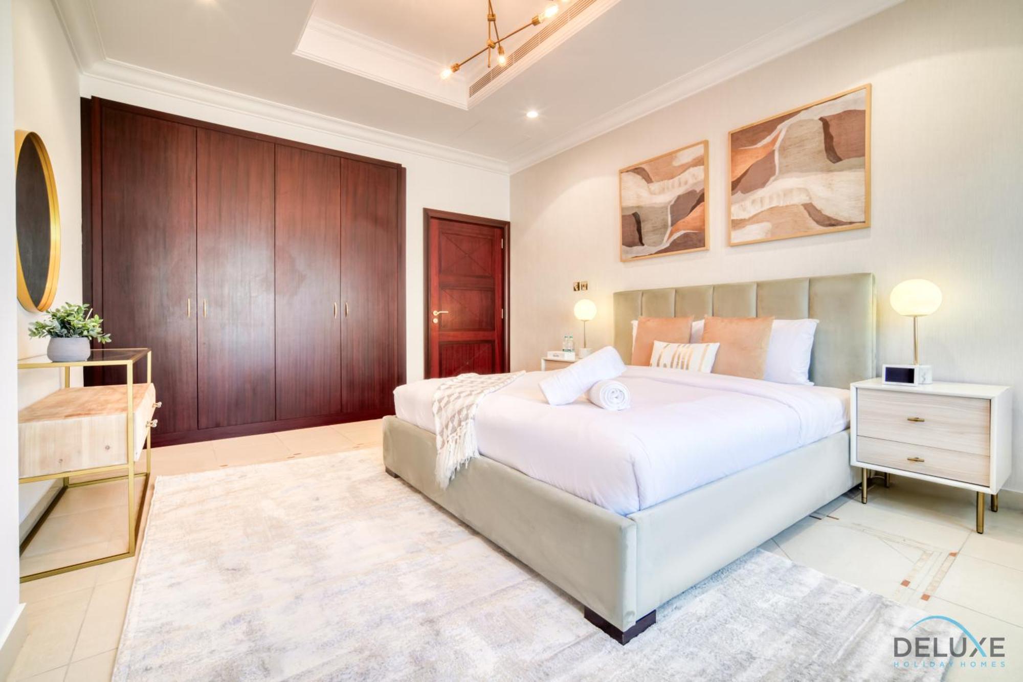 Seaside 5br With Assistant's And Access On Palm Jumeirah By Deluxe Homes