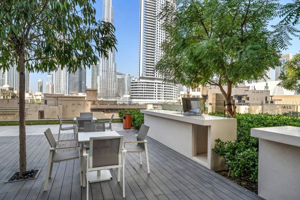 Apartment *views Of Burj Khalifa Fountain*